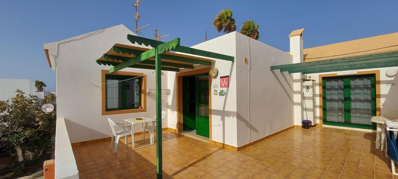 Puerta Del Sol Apartment Caleta De Fuste Exterior photo