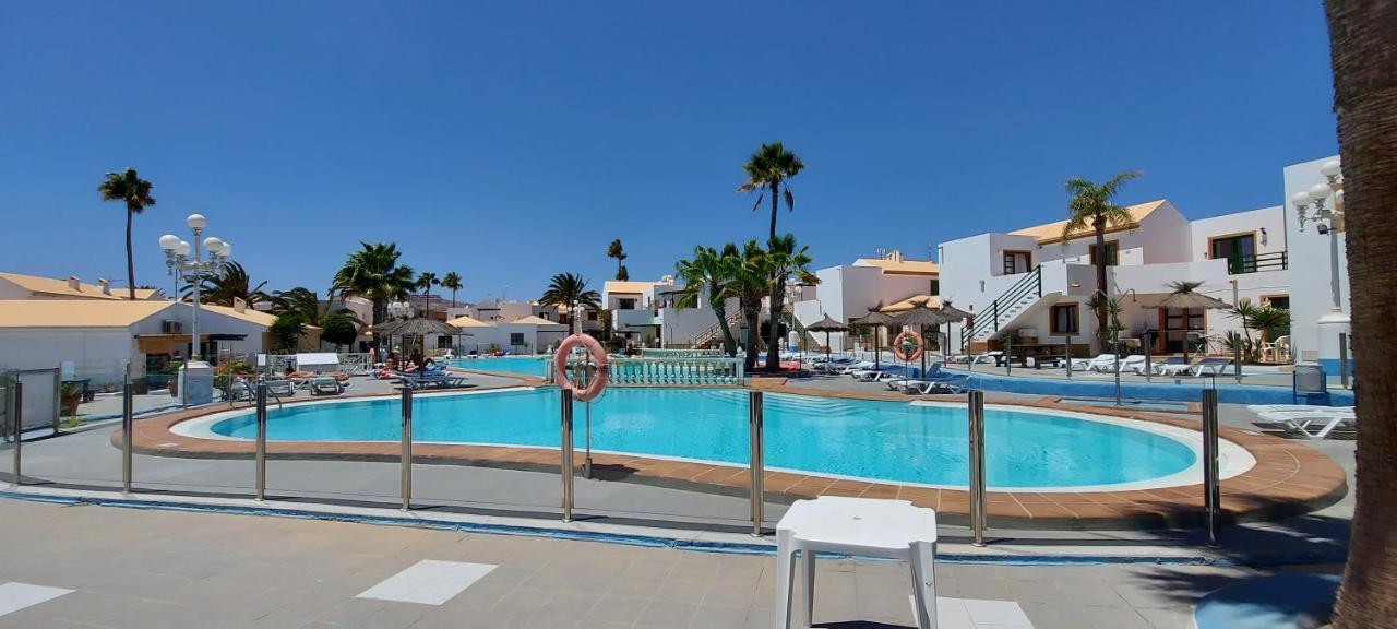 Puerta Del Sol Apartment Caleta De Fuste Exterior photo