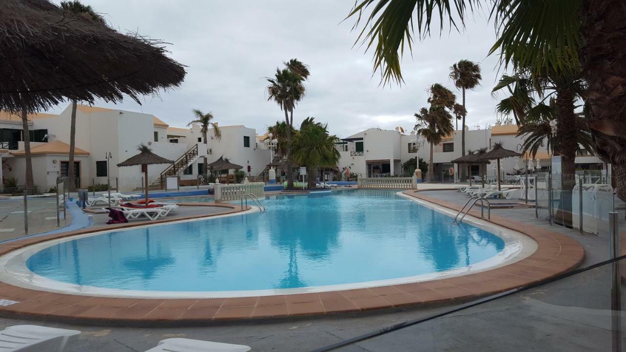 Puerta Del Sol Apartment Caleta De Fuste Exterior photo