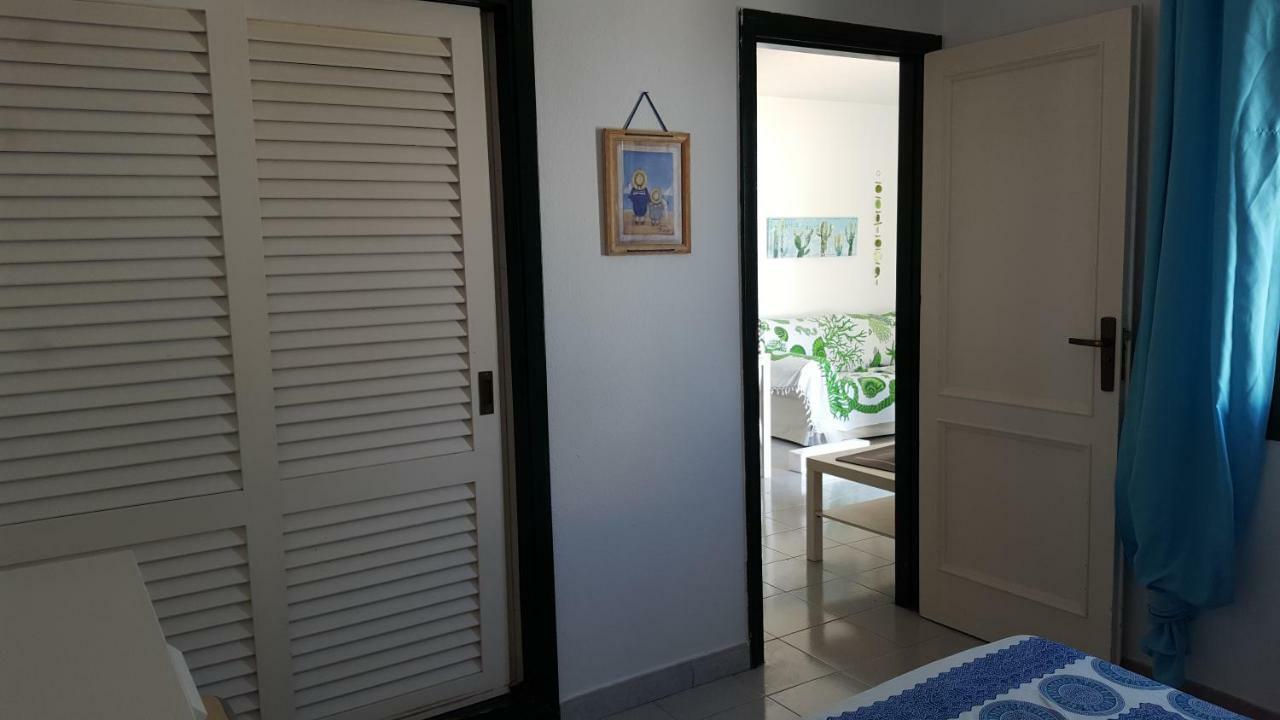Puerta Del Sol Apartment Caleta De Fuste Exterior photo
